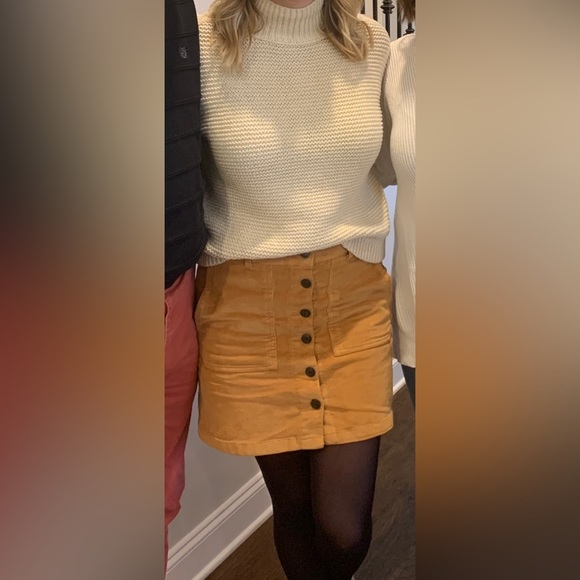 🚫NOT AVAILABLE🚫 Wild Fable corduroy skirt - Picture 4 of 4